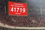 上座新高!41719名球迷来到凤凰山,观看蓉城vs河南